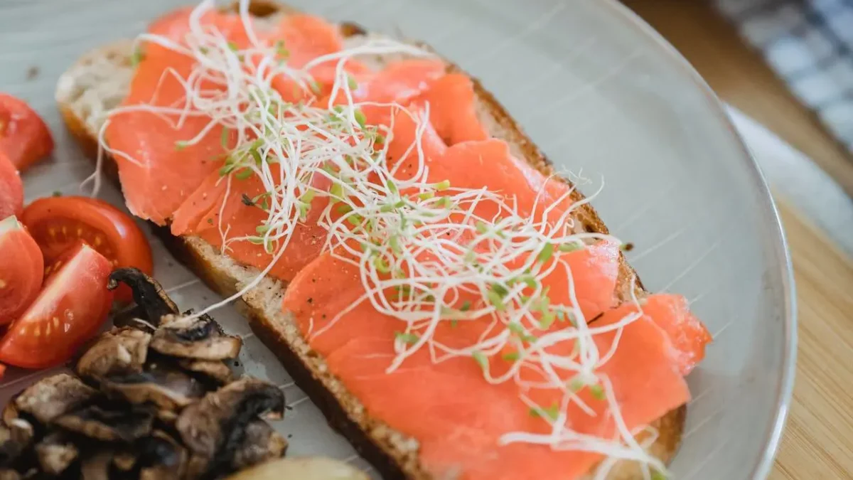 Czy w ciąży można jeść łososia wędzonego?