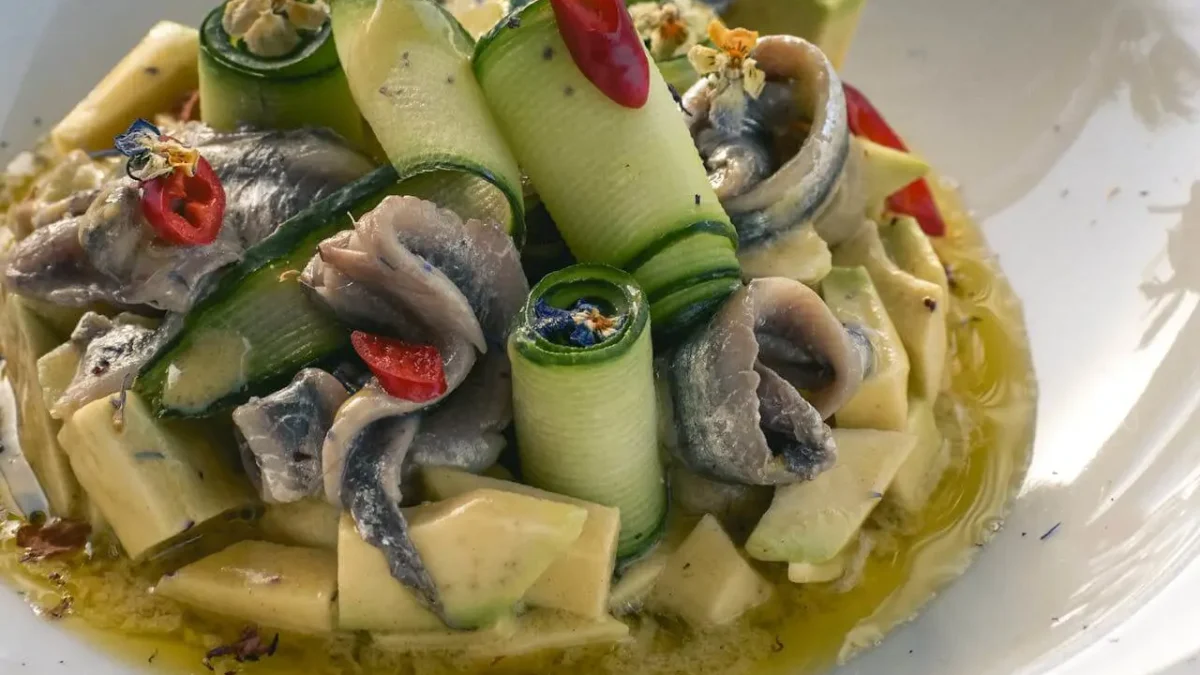 Śledzie w oleju w ciąży – czy można je jeść?