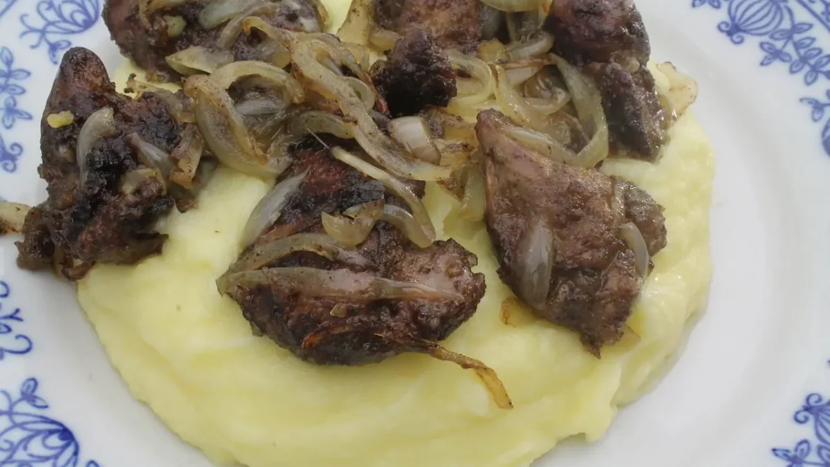 Czy w ciąży można jeść wątróbkę? Poznaj odpowiedź, czy jest bezpieczna?